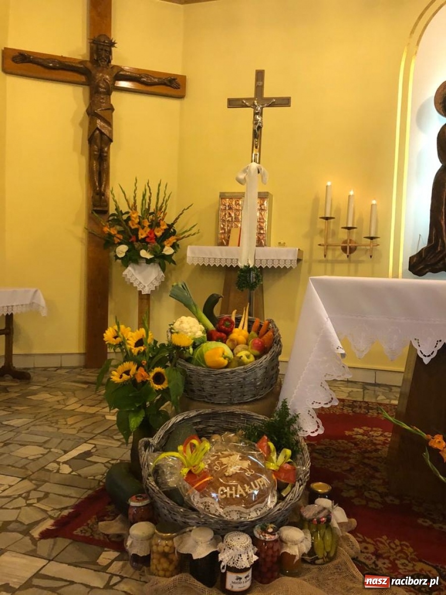 Zdjęcie w galerii na portalu naszraciborz.pl: Dożynki parafialne w Chałupkach  wiadomości z regionu