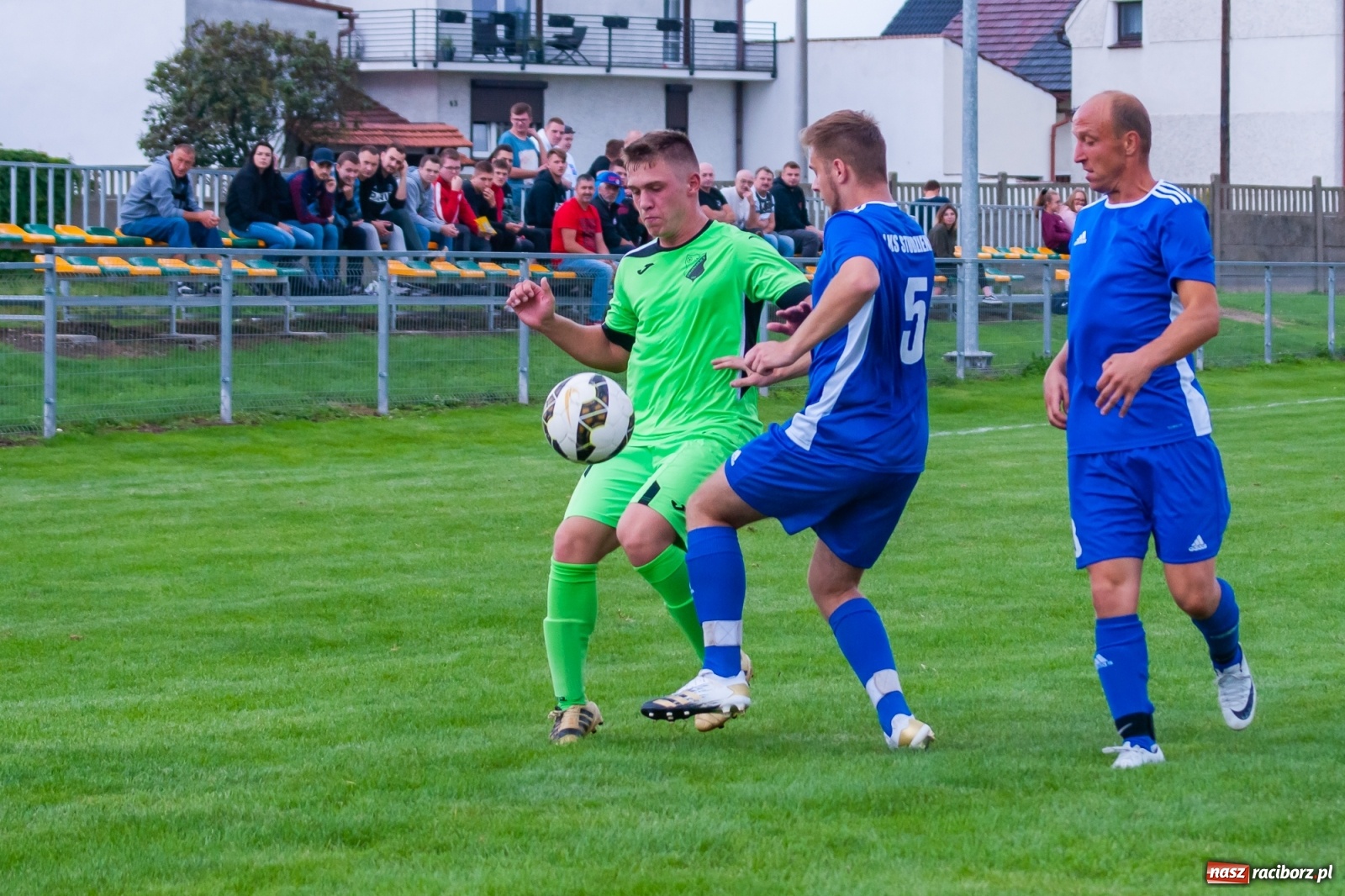 Zdjęcie w galerii na portalu naszraciborz.pl: Porażka rezerw Studziennej w sąsiedzkim pojedynku [FOTO] wiadomości z regionu