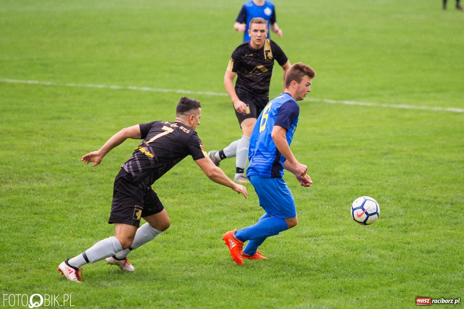 Zdjęcie w galerii na portalu naszraciborz.pl: Celność bolączką Brzezia. Kolejny mecz bez punktów [FOTO] wiadomości z regionu