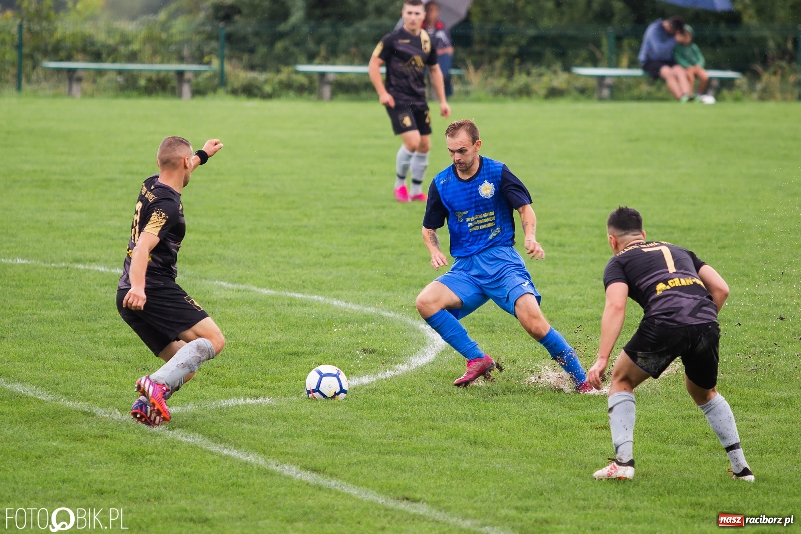 Zdjęcie w galerii na portalu naszraciborz.pl: Celność bolączką Brzezia. Kolejny mecz bez punktów [FOTO] wiadomości z regionu