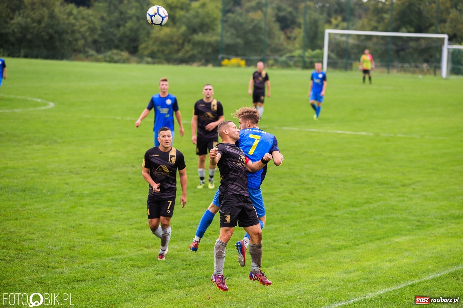 Zdjęcie w galerii na portalu naszraciborz.pl: Celność bolączką Brzezia. Kolejny mecz bez punktów [FOTO] wiadomości z regionu
