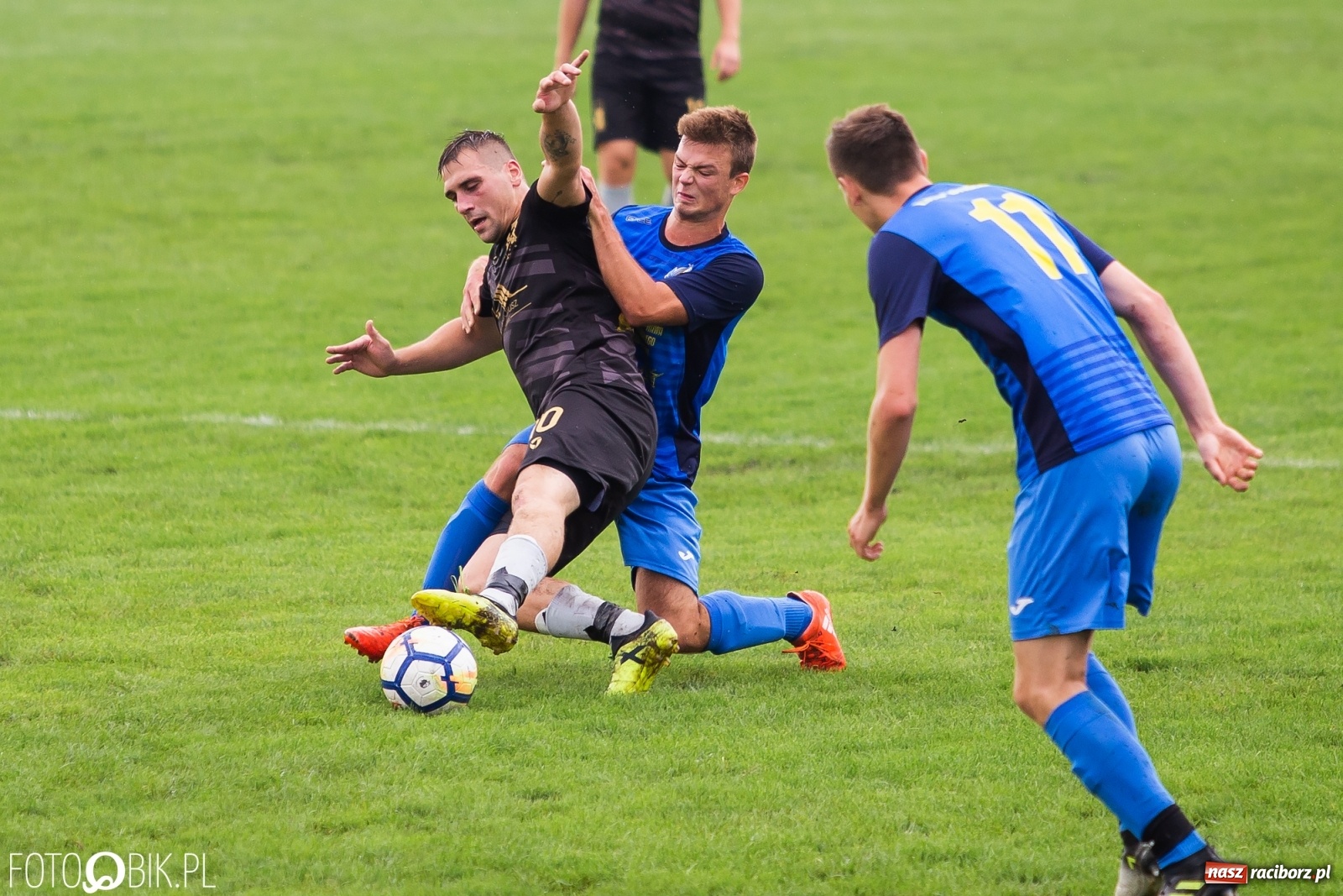 Zdjęcie w galerii na portalu naszraciborz.pl: Celność bolączką Brzezia. Kolejny mecz bez punktów [FOTO] wiadomości z regionu