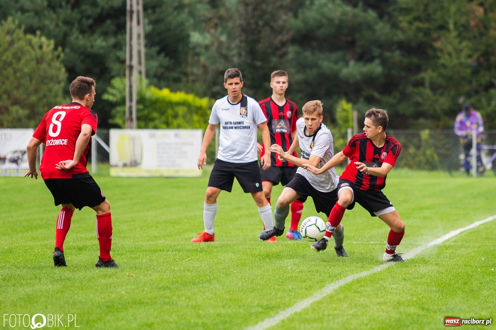 Zdjęcie w galerii na portalu naszraciborz.pl: Naprzód z Czyżowic zgasił kobylski Płomień [FOTO] wiadomości z regionu