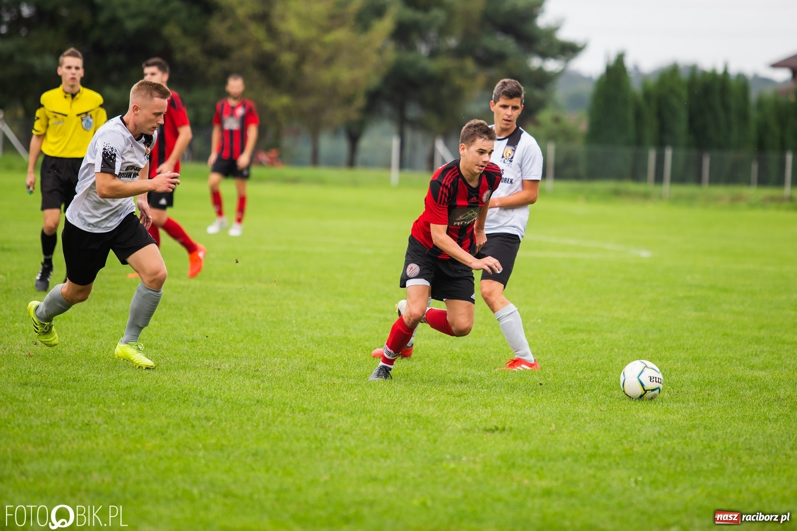 Zdjęcie w galerii na portalu naszraciborz.pl: Naprzód z Czyżowic zgasił kobylski Płomień [FOTO] wiadomości z regionu