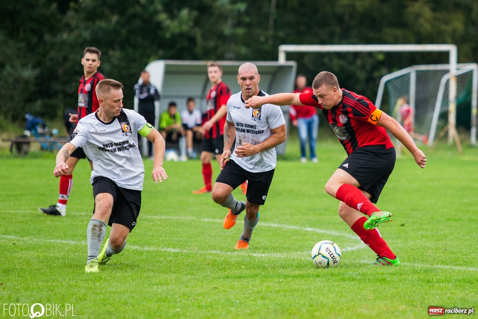 Zdjęcie w galerii na portalu naszraciborz.pl: Naprzód z Czyżowic zgasił kobylski Płomień [FOTO] wiadomości z regionu