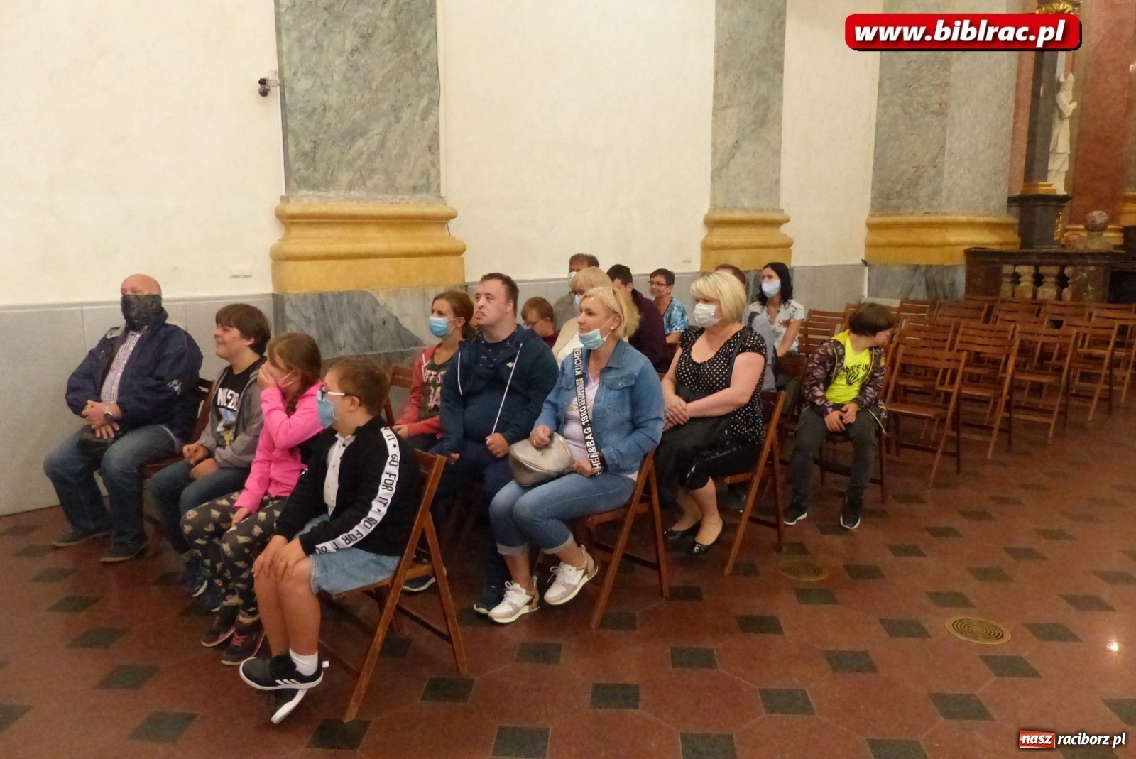 Zdjęcie w galerii na portalu naszraciborz.pl: Biblioteka bez barier. Uczestnicy projektu zwiedzili region [FOTO] wiadomości z regionu