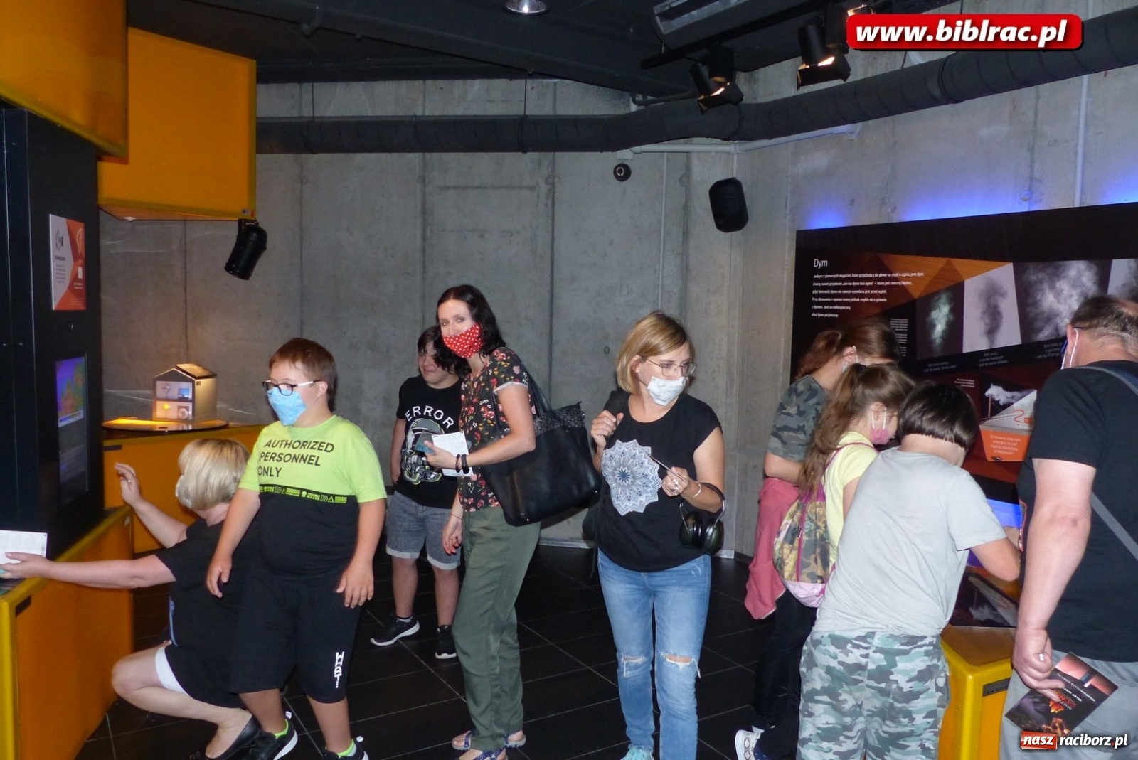 Zdjęcie w galerii na portalu naszraciborz.pl: Biblioteka bez barier. Uczestnicy projektu zwiedzili region [FOTO] wiadomości z regionu