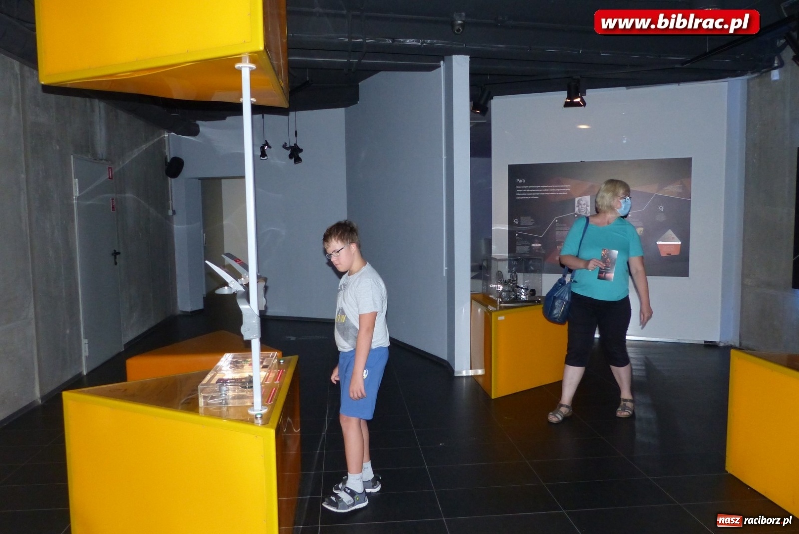 Zdjęcie w galerii na portalu naszraciborz.pl: Biblioteka bez barier. Uczestnicy projektu zwiedzili region [FOTO] wiadomości z regionu