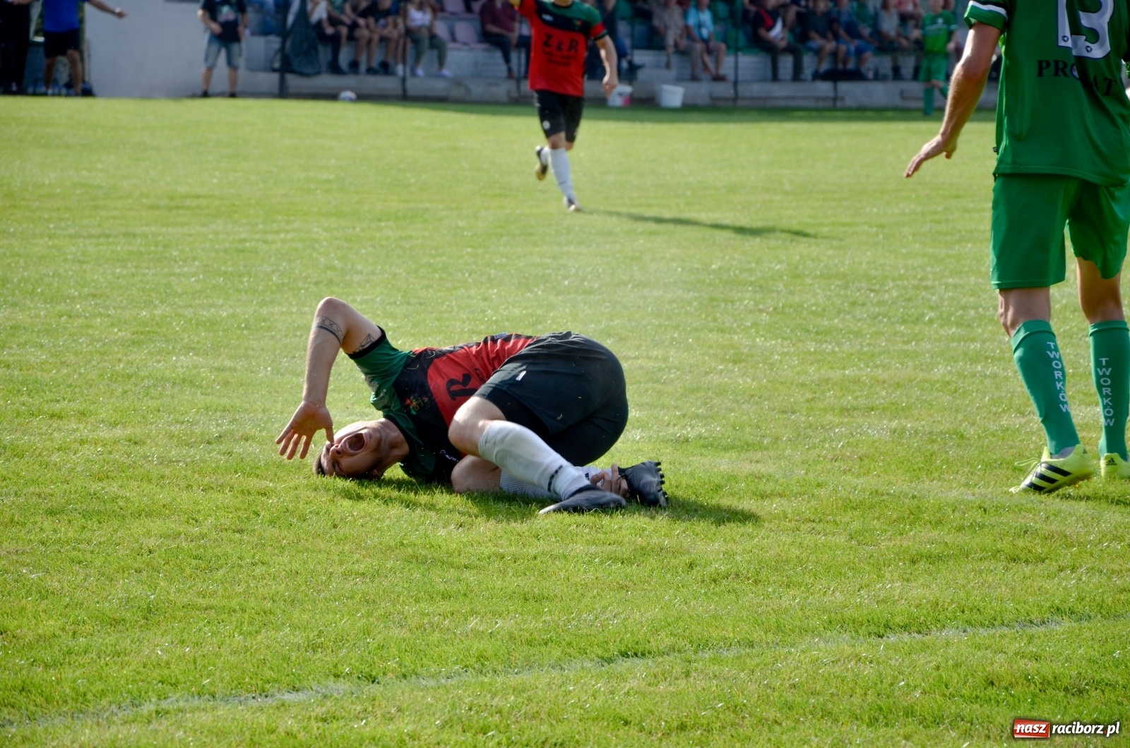 Zdjęcie w galerii na portalu naszraciborz.pl: Tworków poległ w Gorzycach i spadł z piedestału [FOTO] wiadomości z regionu