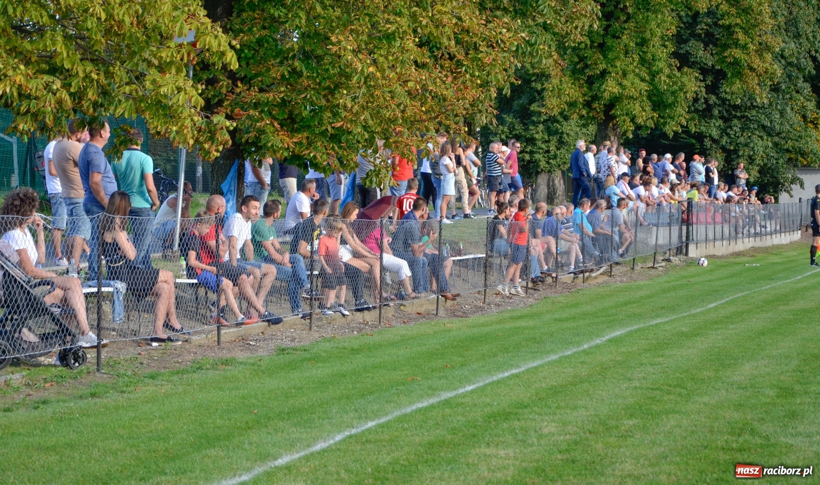 Zdjęcie w galerii na portalu naszraciborz.pl: Tworków poległ w Gorzycach i spadł z piedestału [FOTO] wiadomości z regionu