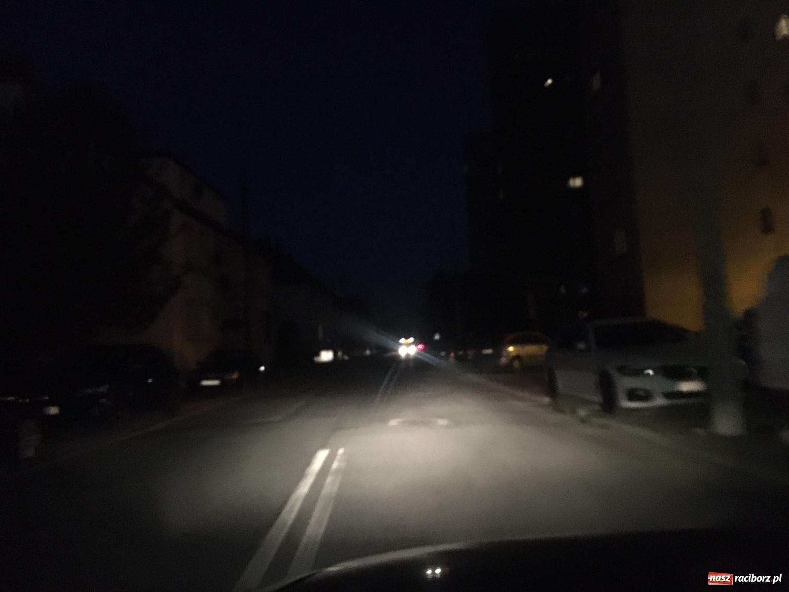 Zdjęcie w galerii na portalu naszraciborz.pl: Tak wygląda oświetlenie Królewskiej po usunięciu awarii  wiadomości z regionu