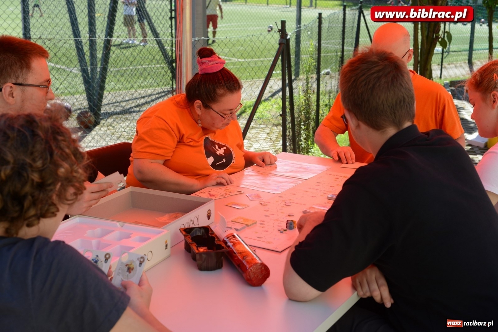 Zdjęcie w galerii na portalu naszraciborz.pl: Rodzinna sobota z planszówkami w raciborskiej bibliotece [FOTO] wiadomości z regionu