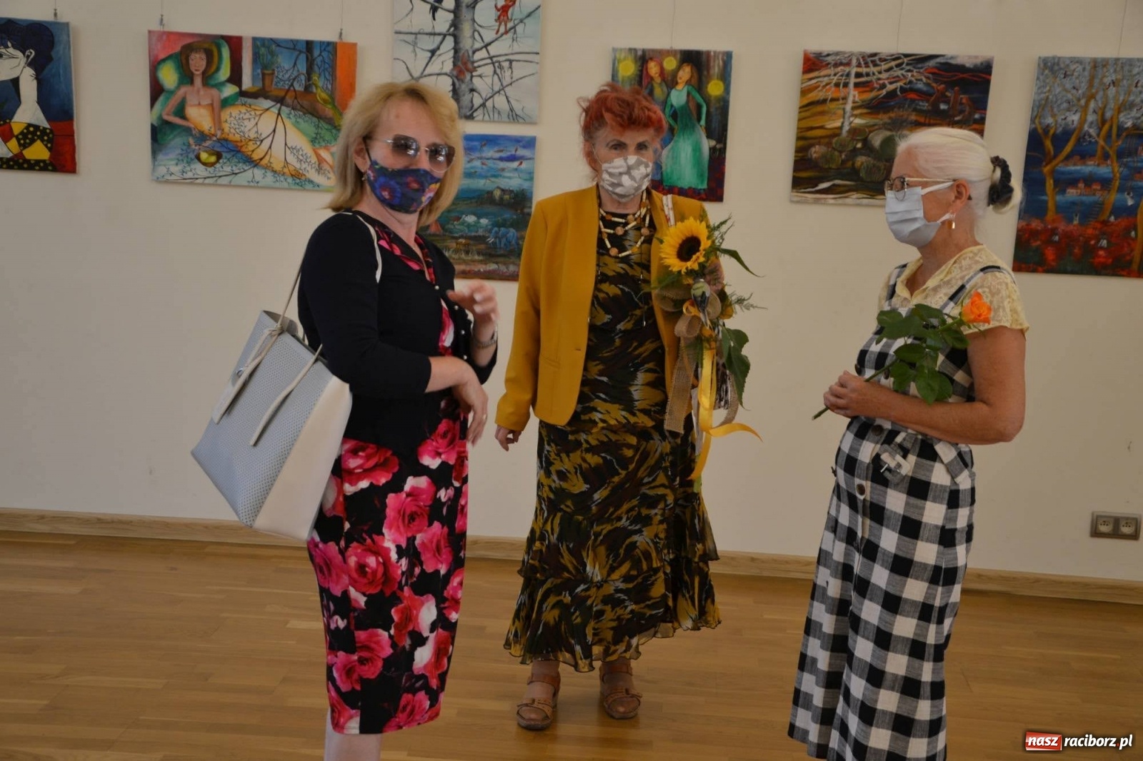 Zdjęcie w galerii na portalu naszraciborz.pl: Zamkowy wernisaż wystawy prac Janiny Chrapacz-Koloski  wiadomości z regionu