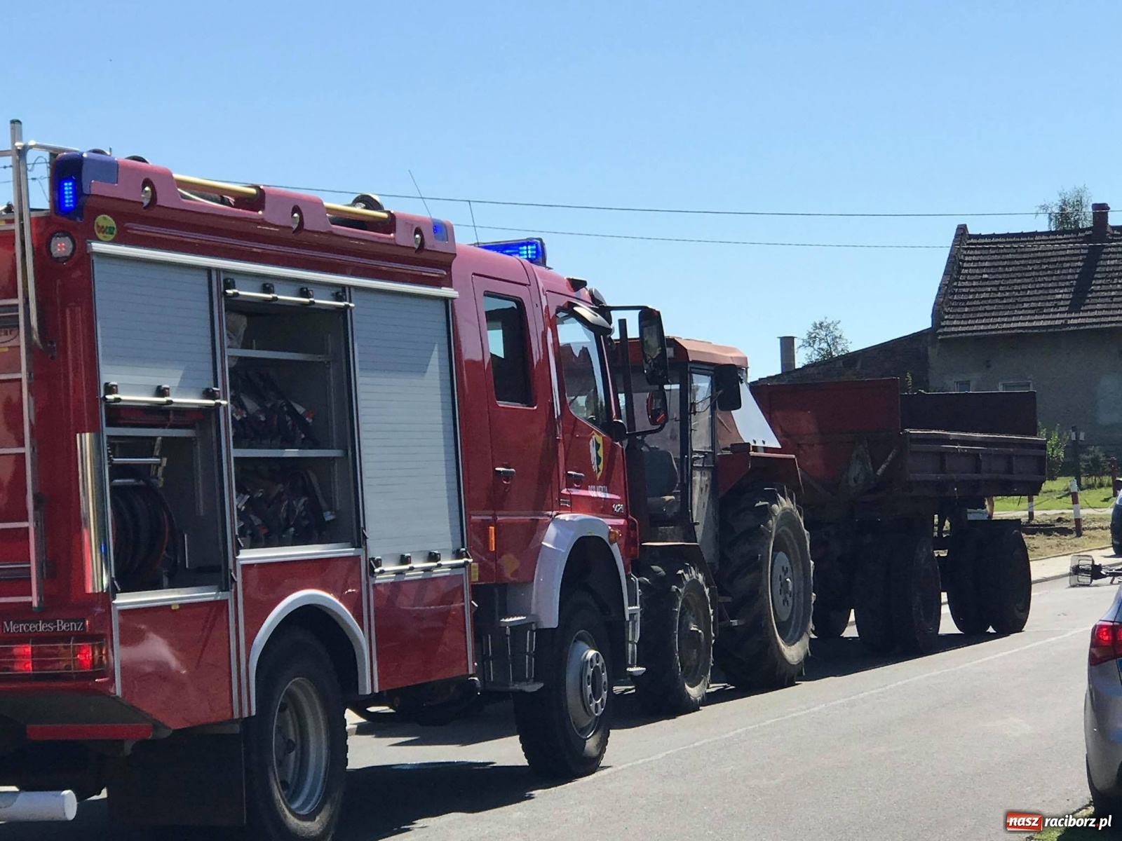 Zdjęcie w galerii na portalu naszraciborz.pl: Komunikat policji w sprawie zdarzenia drogowego w Babicach wiadomości z regionu
