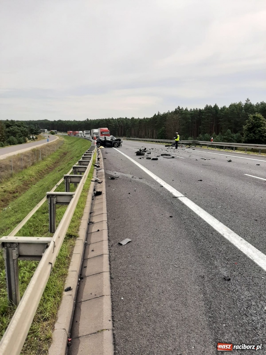 Zdjęcie w galerii na portalu naszraciborz.pl: Super Express o tragicznej śmierci raciborzan. Nie żyją matka i jej syn! wiadomości z regionu