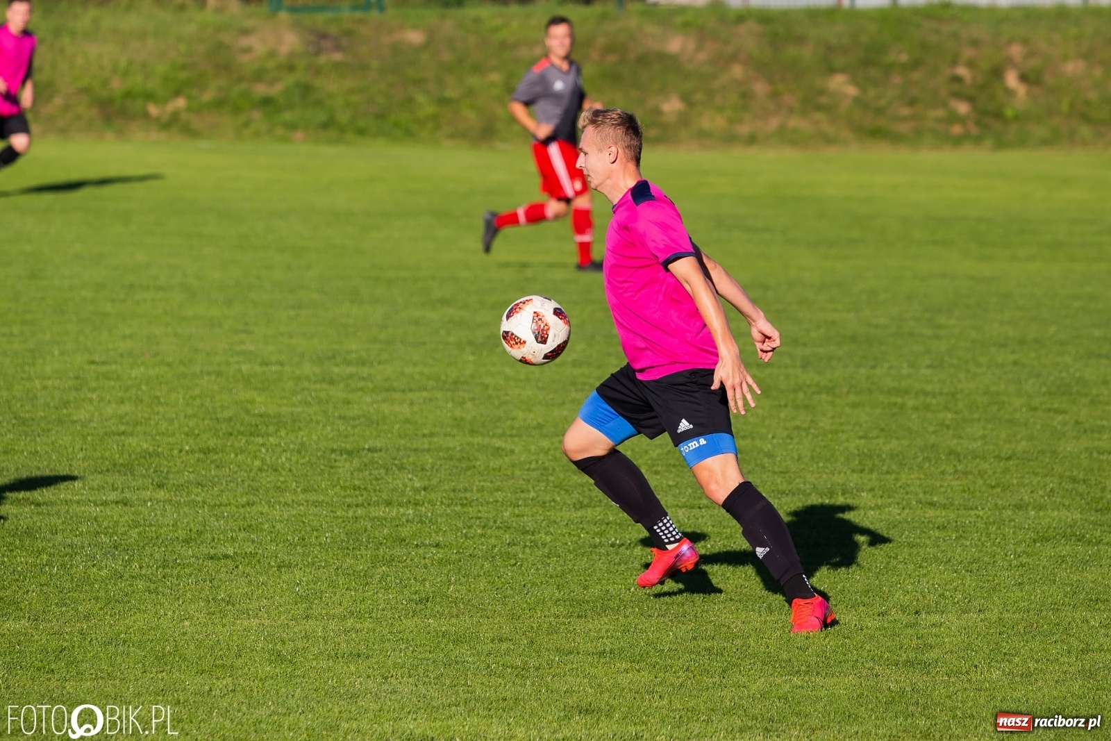 Zdjęcie w galerii na portalu naszraciborz.pl: Puchar Polski. Bez niespodzianki w Raszczycach [FOTO] wiadomości z regionu