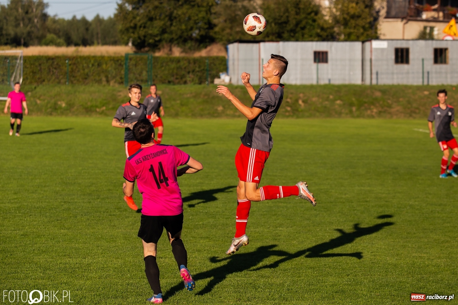 Zdjęcie w galerii na portalu naszraciborz.pl: Puchar Polski. Bez niespodzianki w Raszczycach [FOTO] wiadomości z regionu