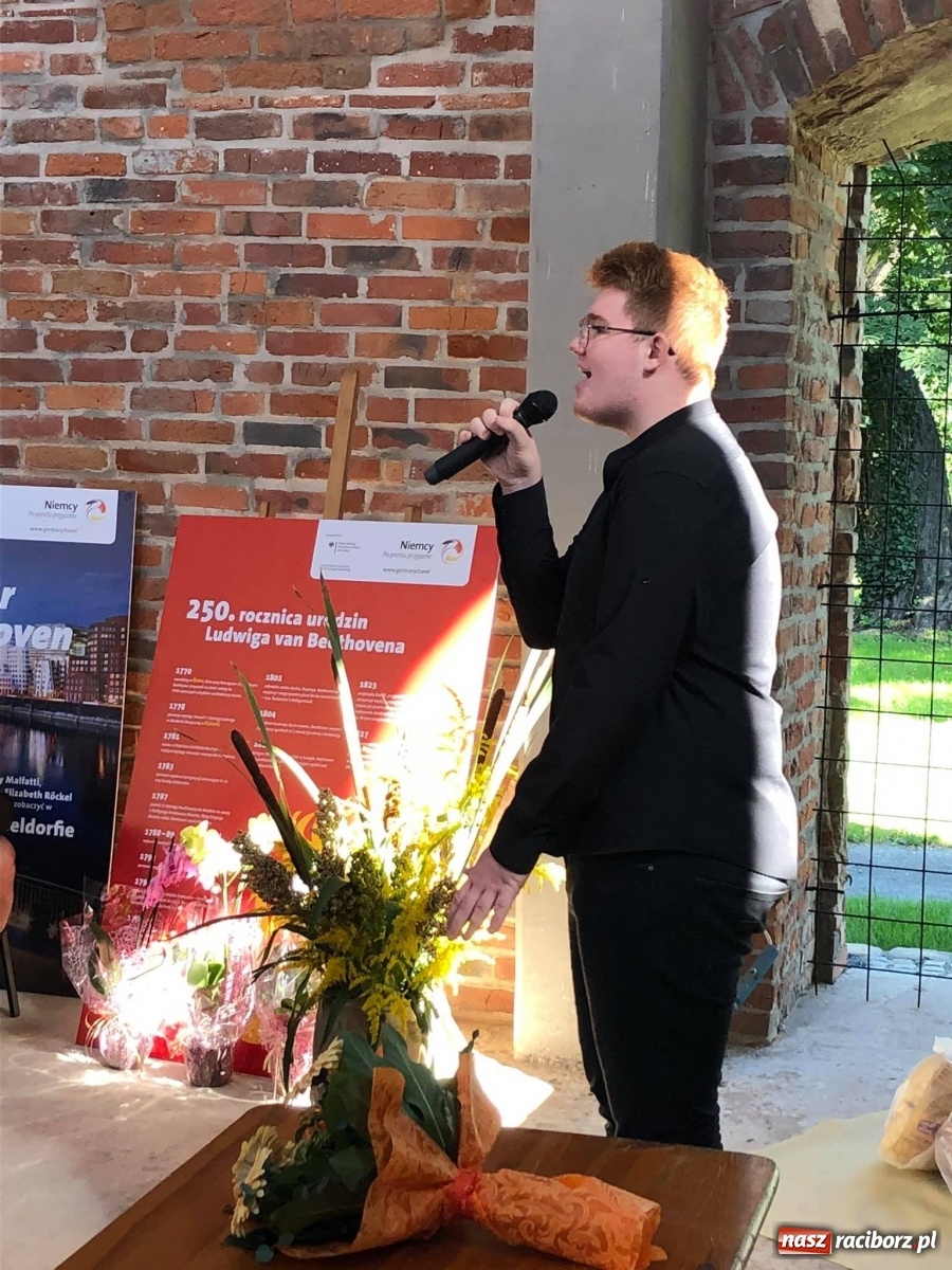 Zdjęcie w galerii na portalu naszraciborz.pl: Dzień Seniora w Tworkowie  wiadomości z regionu