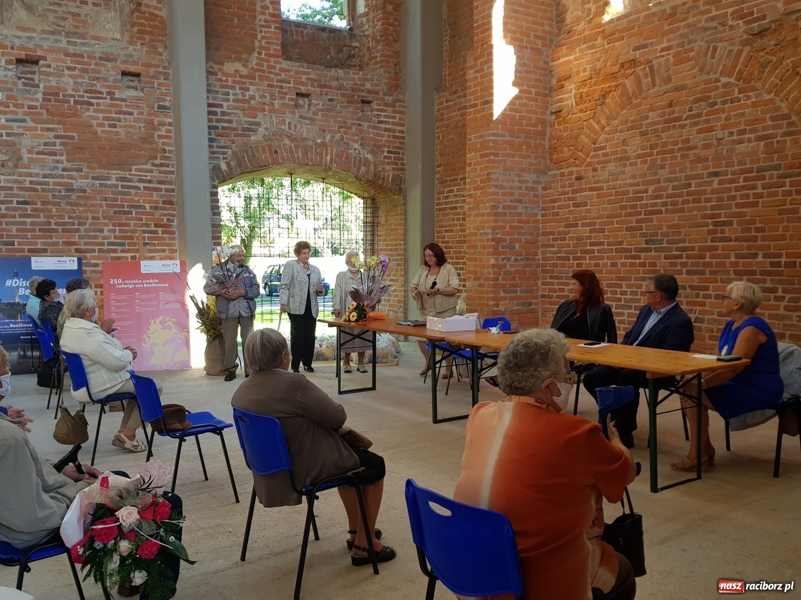 Zdjęcie w galerii na portalu naszraciborz.pl: Dzień Seniora w Tworkowie  wiadomości z regionu