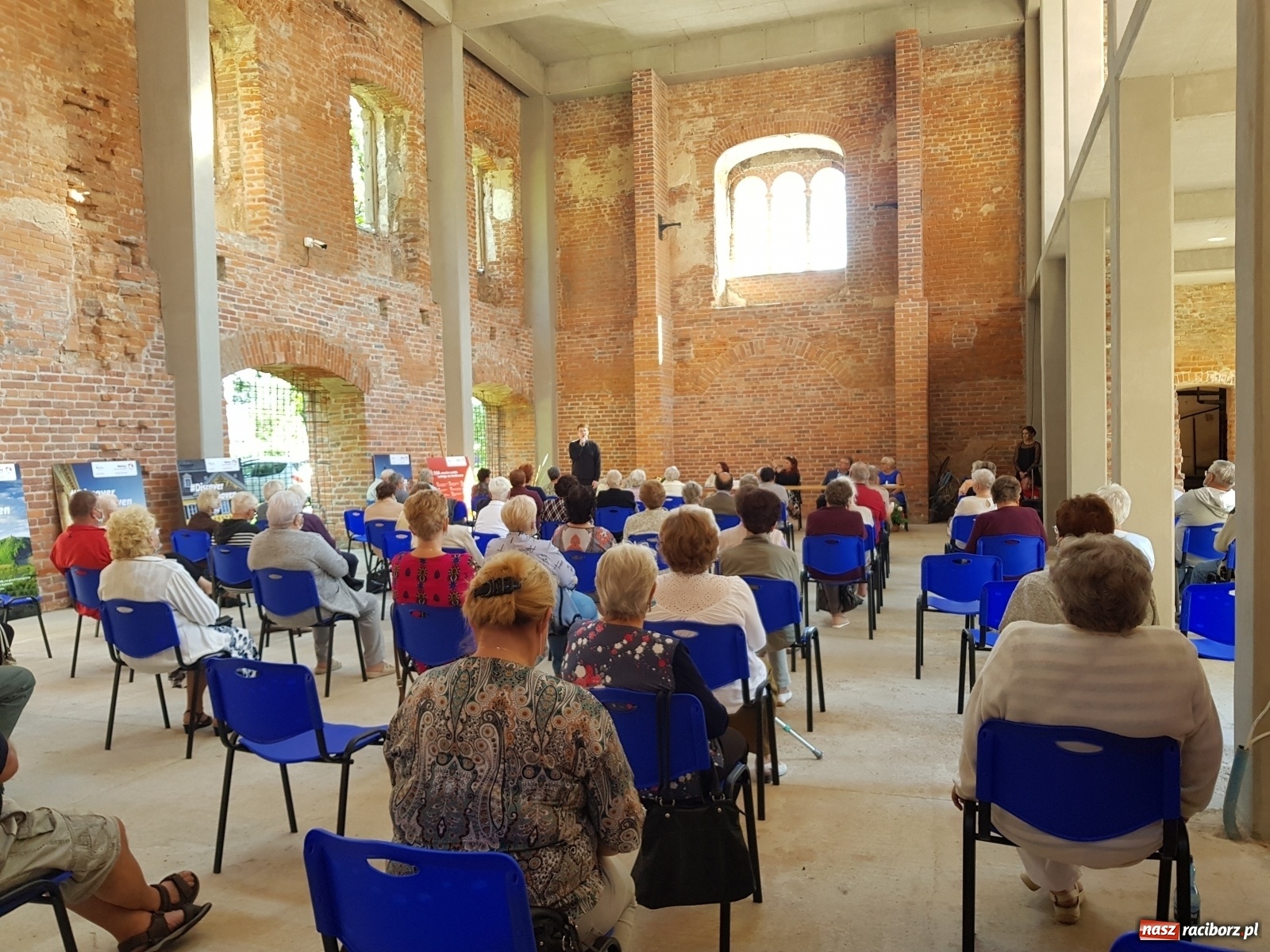 Zdjęcie w galerii na portalu naszraciborz.pl: Dzień Seniora w Tworkowie  wiadomości z regionu
