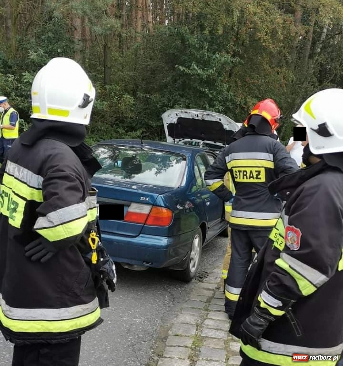 Zdjęcie w galerii na portalu naszraciborz.pl: Droga z Obory do Markowic. Tak się kończy ścinanie zakrętu [FOTO]  wiadomości z regionu