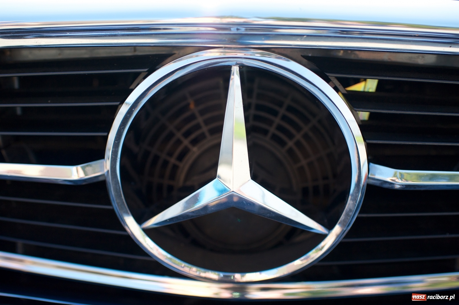 Zdjęcie w galerii na portalu naszraciborz.pl: Rajd Pruski dotarł do zamku w Tworkowie  wiadomości z regionu