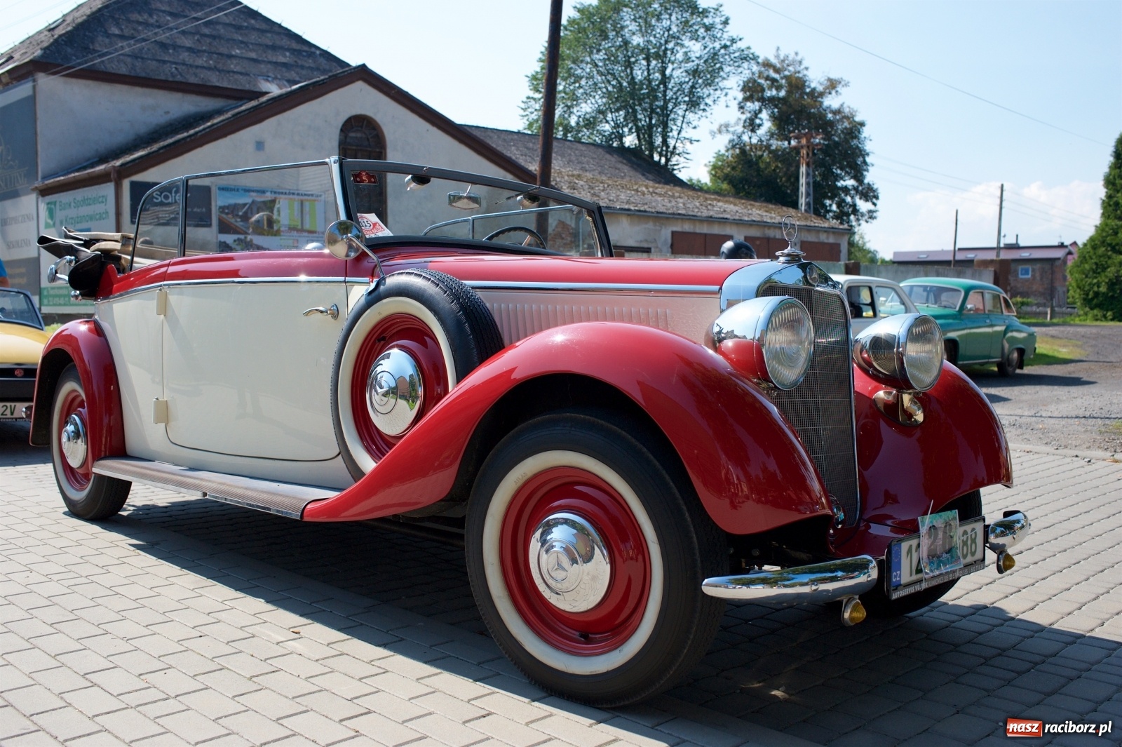 Zdjęcie w galerii na portalu naszraciborz.pl: Rajd Pruski dotarł do zamku w Tworkowie  wiadomości z regionu