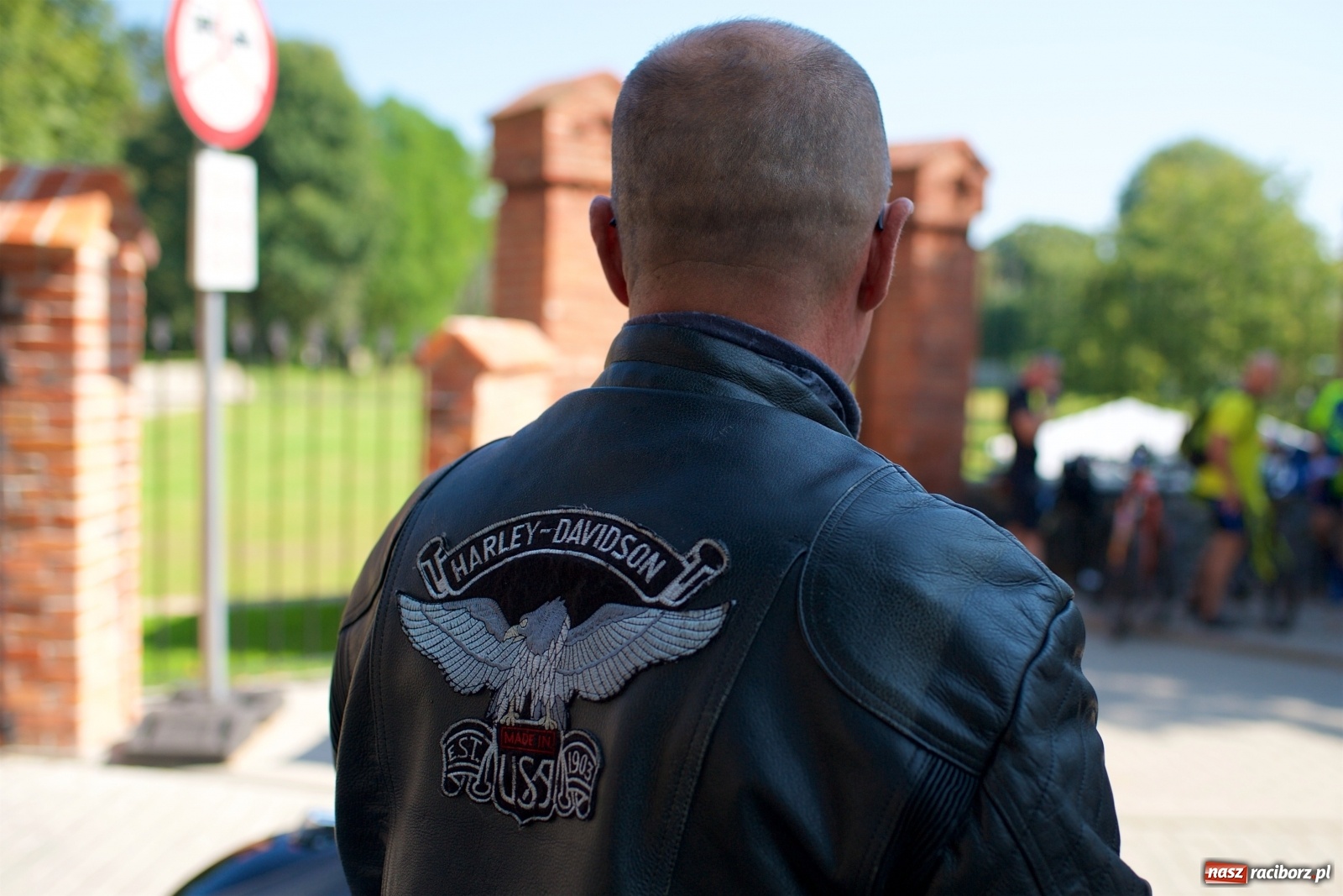 Zdjęcie w galerii na portalu naszraciborz.pl: Rajd Pruski dotarł do zamku w Tworkowie  wiadomości z regionu