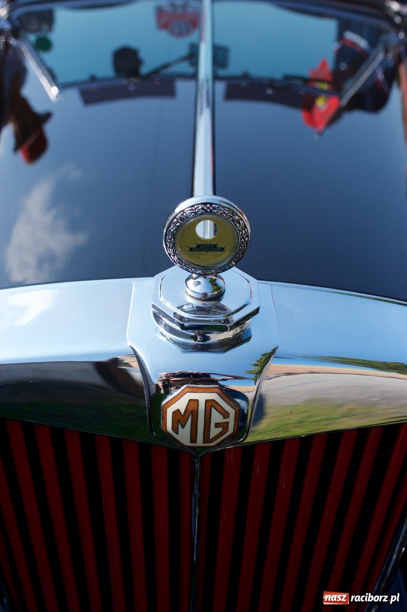 Zdjęcie w galerii na portalu naszraciborz.pl: Rajd Pruski dotarł do zamku w Tworkowie  wiadomości z regionu