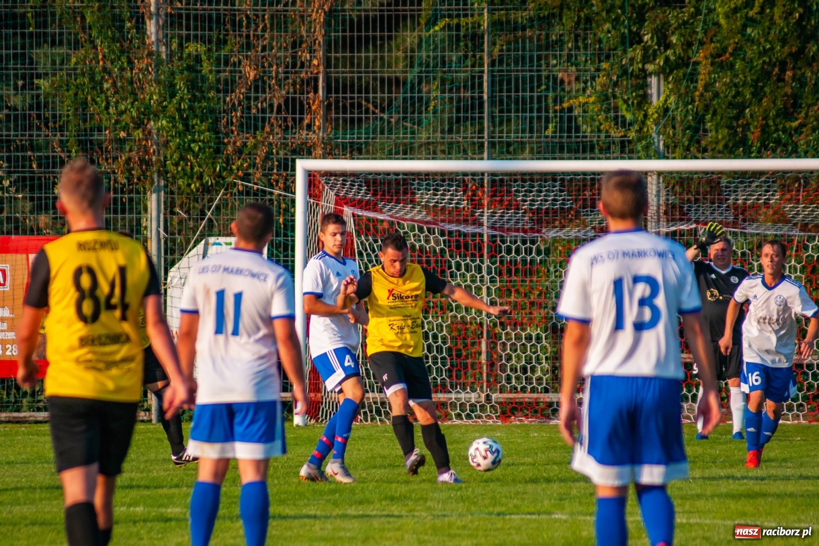 Zdjęcie w galerii na portalu naszraciborz.pl: Zabójcze trzy minuty Markowic [FOTO i WIDEO] wiadomości z regionu