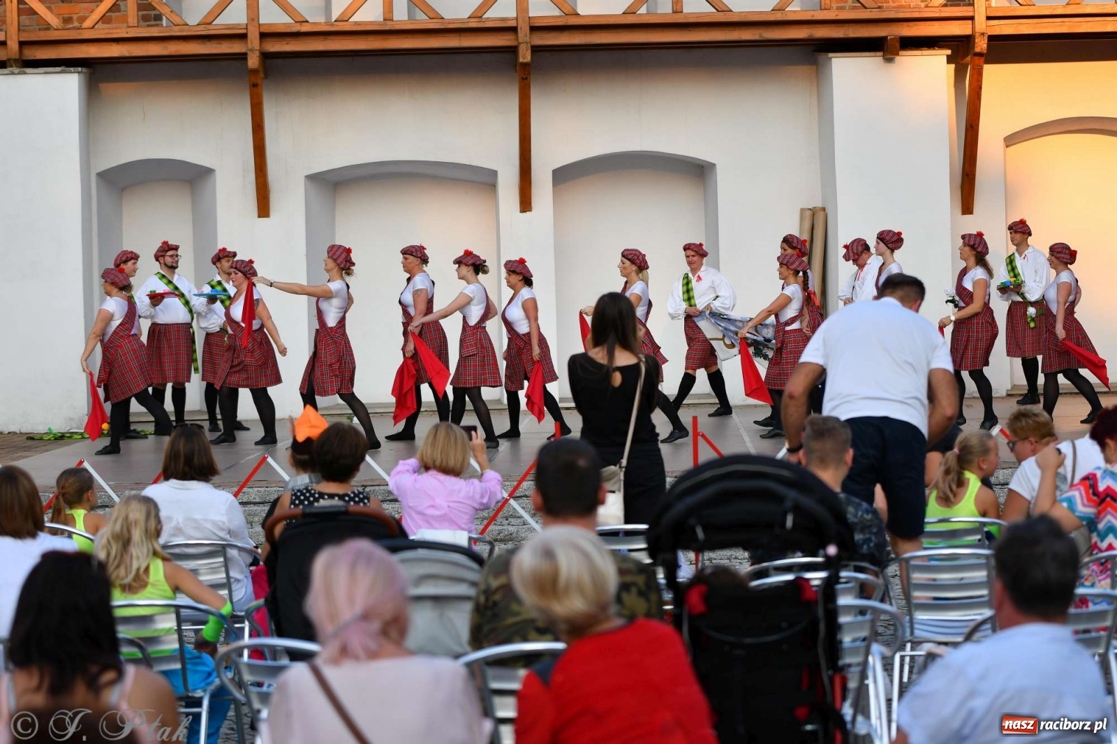 Zdjęcie w galerii na portalu naszraciborz.pl: Konto Pauliny bogatsze o ponad 7 tys. zł  wiadomości z regionu