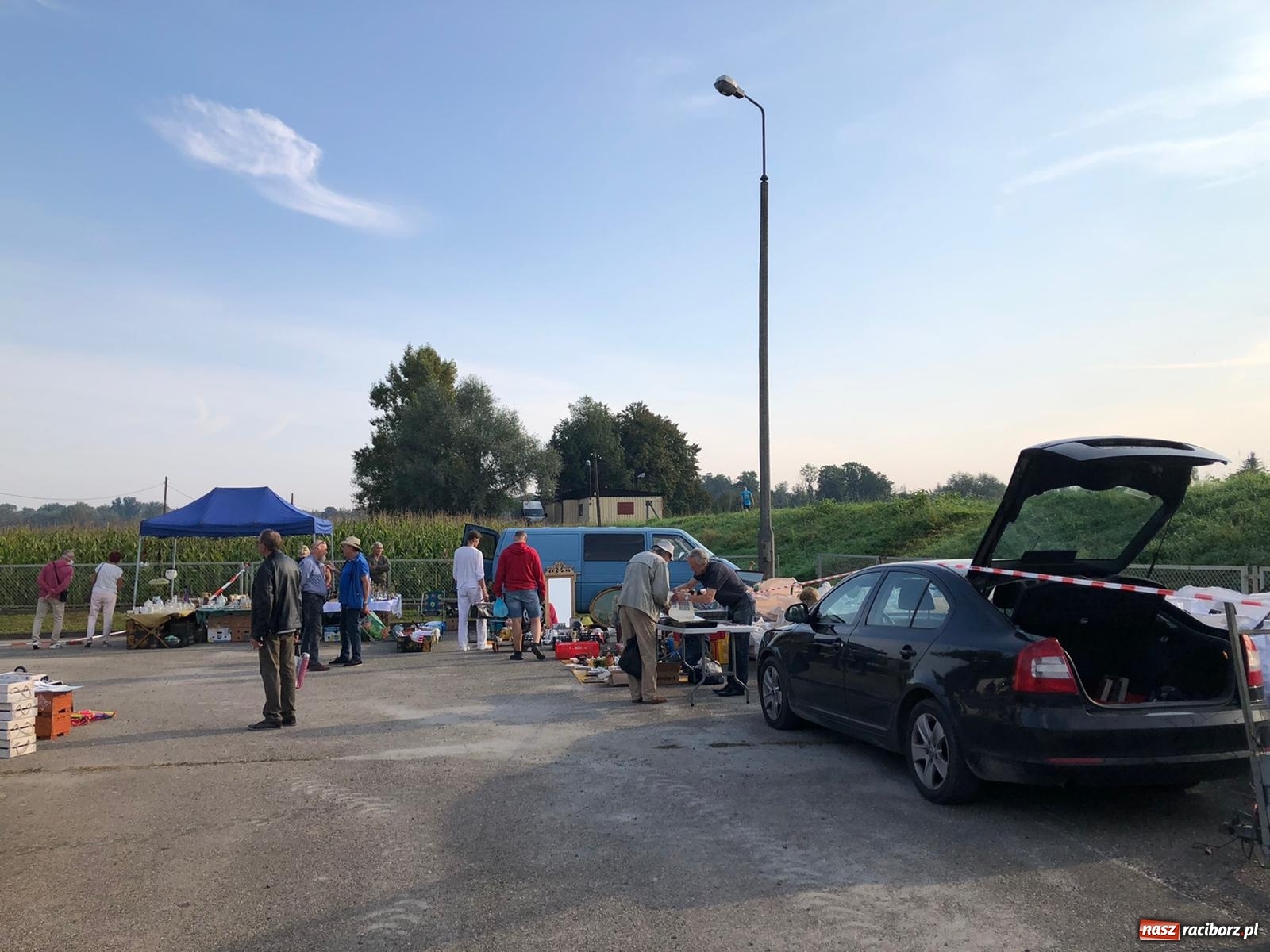 Zdjęcie w galerii na portalu naszraciborz.pl: Ruszył Jarmark na Granicy w Chałupkach  wiadomości z regionu