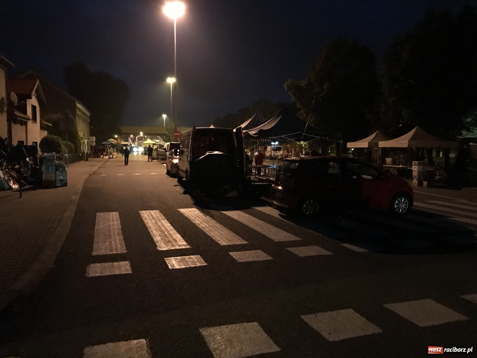 Zdjęcie w galerii na portalu naszraciborz.pl: Ruszył Jarmark na Granicy w Chałupkach  wiadomości z regionu