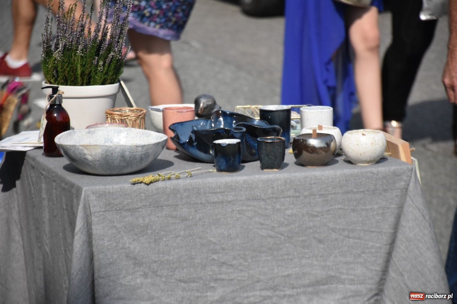 Zdjęcie w galerii na portalu naszraciborz.pl: Ruszył Jarmark na Granicy w Chałupkach  wiadomości z regionu