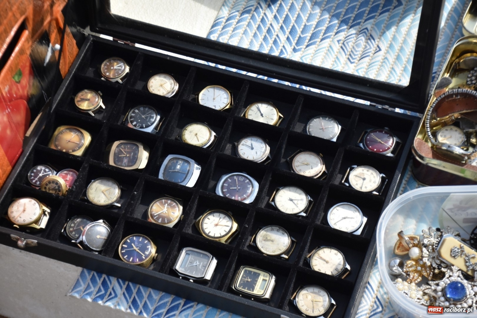 Zdjęcie w galerii na portalu naszraciborz.pl: Ruszył Jarmark na Granicy w Chałupkach  wiadomości z regionu