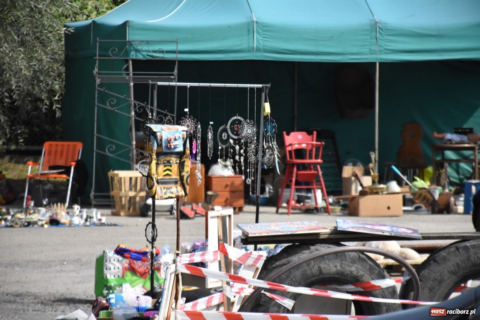 Zdjęcie w galerii na portalu naszraciborz.pl: Ruszył Jarmark na Granicy w Chałupkach  wiadomości z regionu