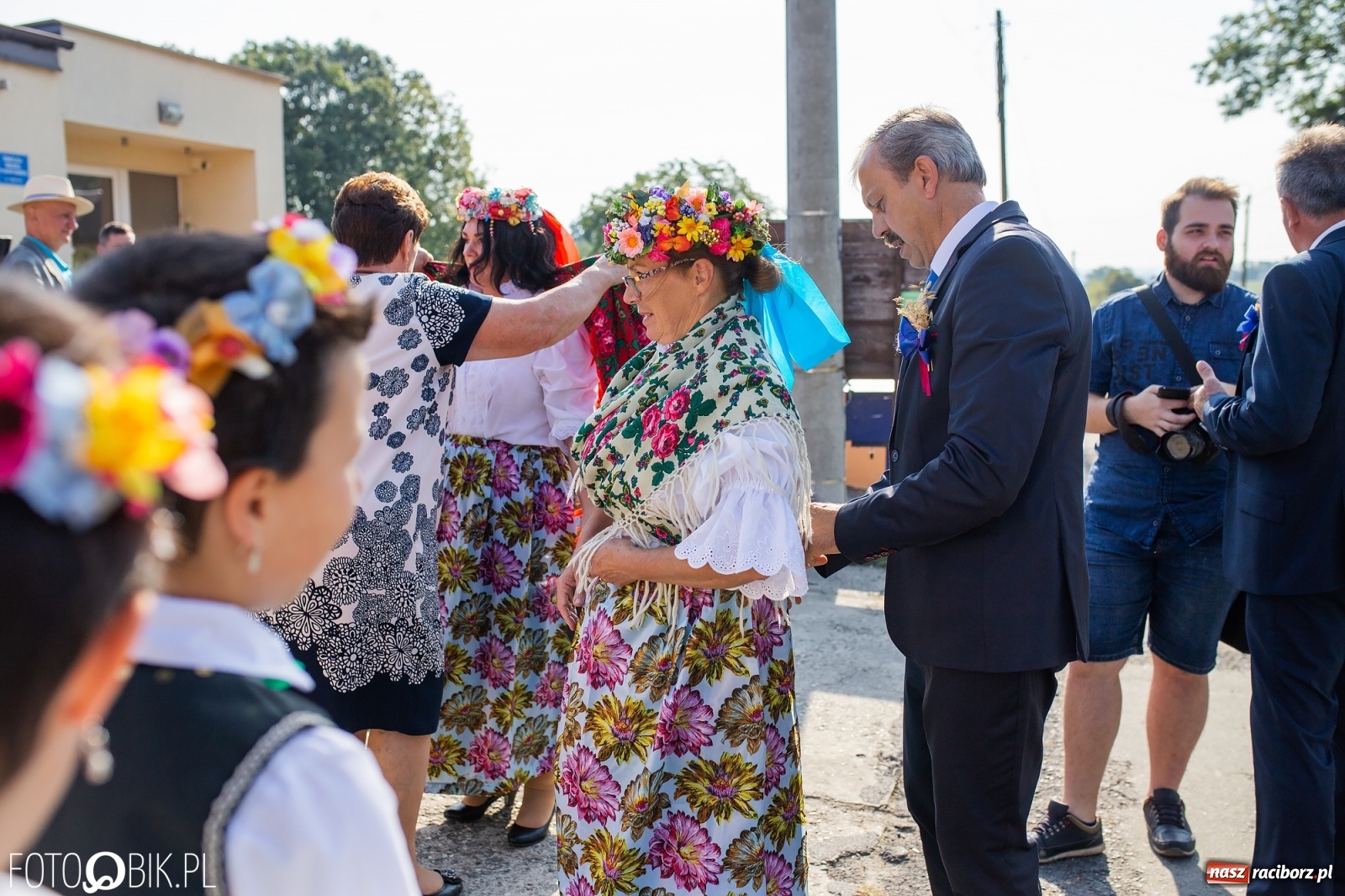 Zdjęcie w galerii na portalu naszraciborz.pl: Dożynki w parafii Łubowice. Korowód wyruszył z Ligoty Książęcej wiadomości z regionu