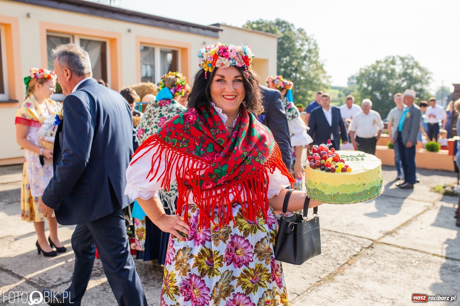Zdjęcie w galerii na portalu naszraciborz.pl: Dożynki w parafii Łubowice. Korowód wyruszył z Ligoty Książęcej wiadomości z regionu