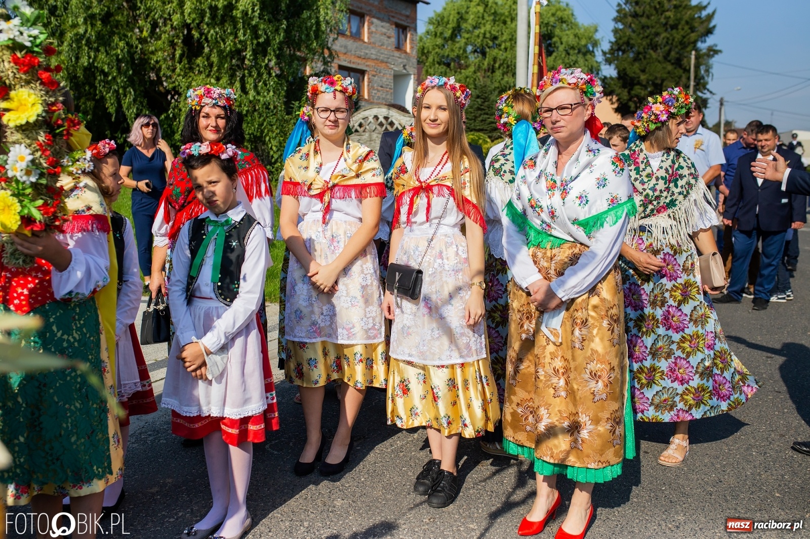Zdjęcie w galerii na portalu naszraciborz.pl: Dożynki w parafii Łubowice. Korowód wyruszył z Ligoty Książęcej wiadomości z regionu