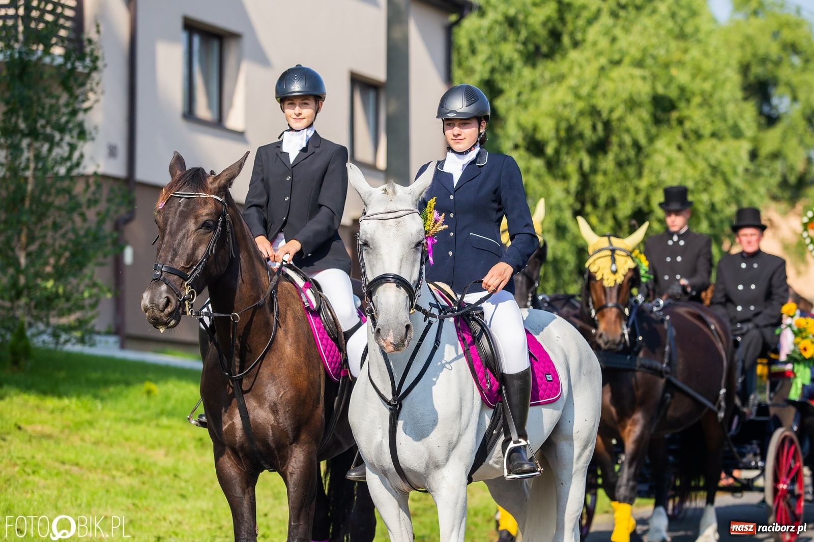 Zdjęcie w galerii na portalu naszraciborz.pl: Dożynki w parafii Łubowice. Korowód wyruszył z Ligoty Książęcej wiadomości z regionu