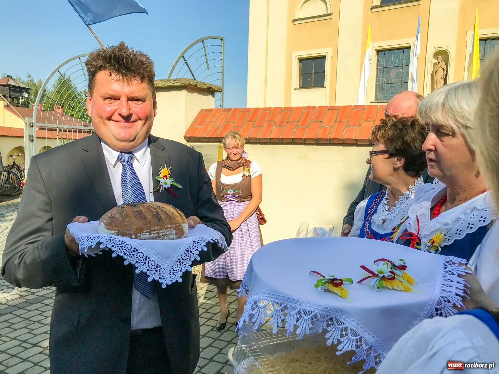 Zdjęcie w galerii na portalu naszraciborz.pl: Tworków dziękuje dziś za plony  wiadomości z regionu