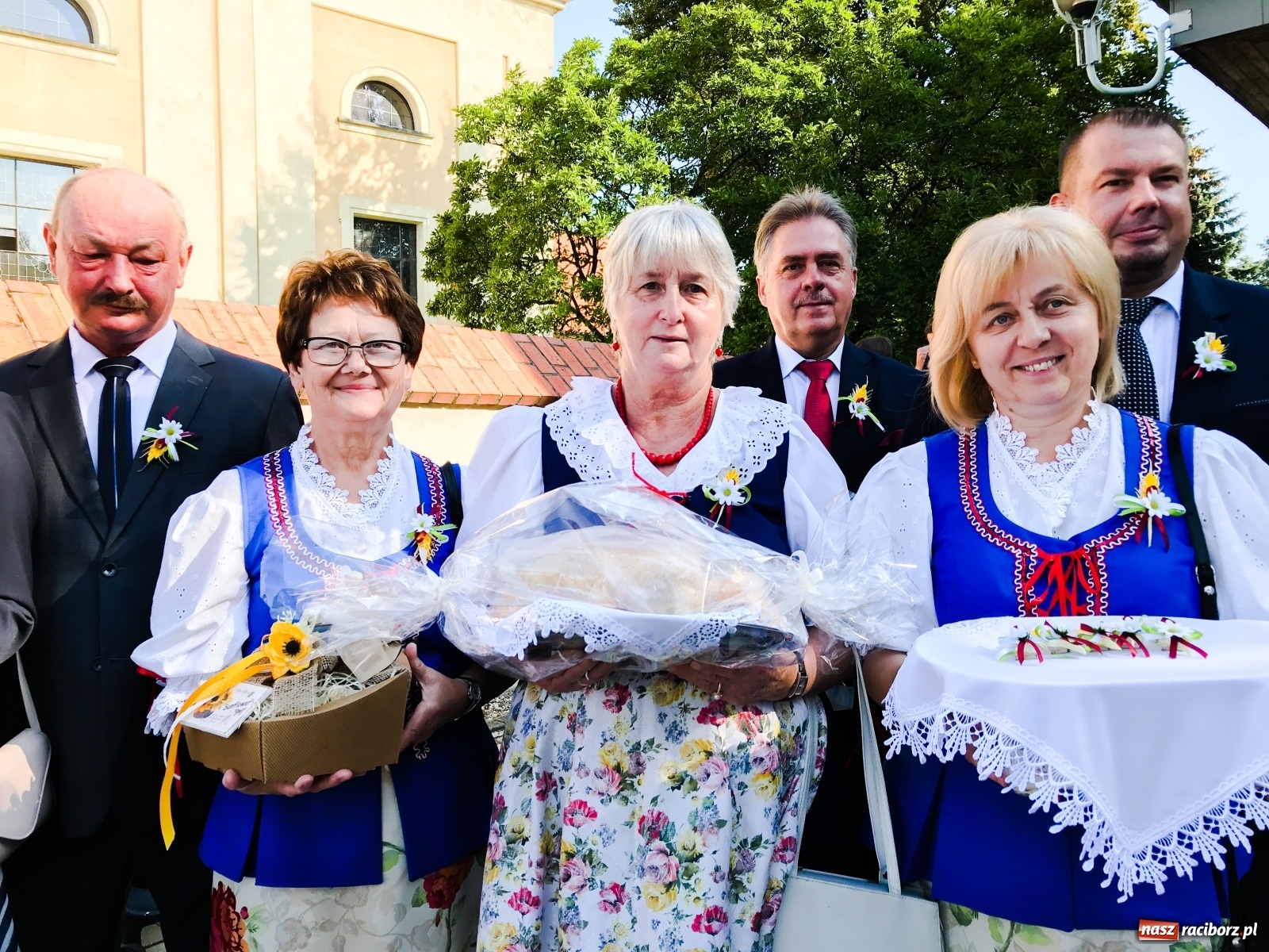Zdjęcie w galerii na portalu naszraciborz.pl: Tworków dziękuje dziś za plony  wiadomości z regionu