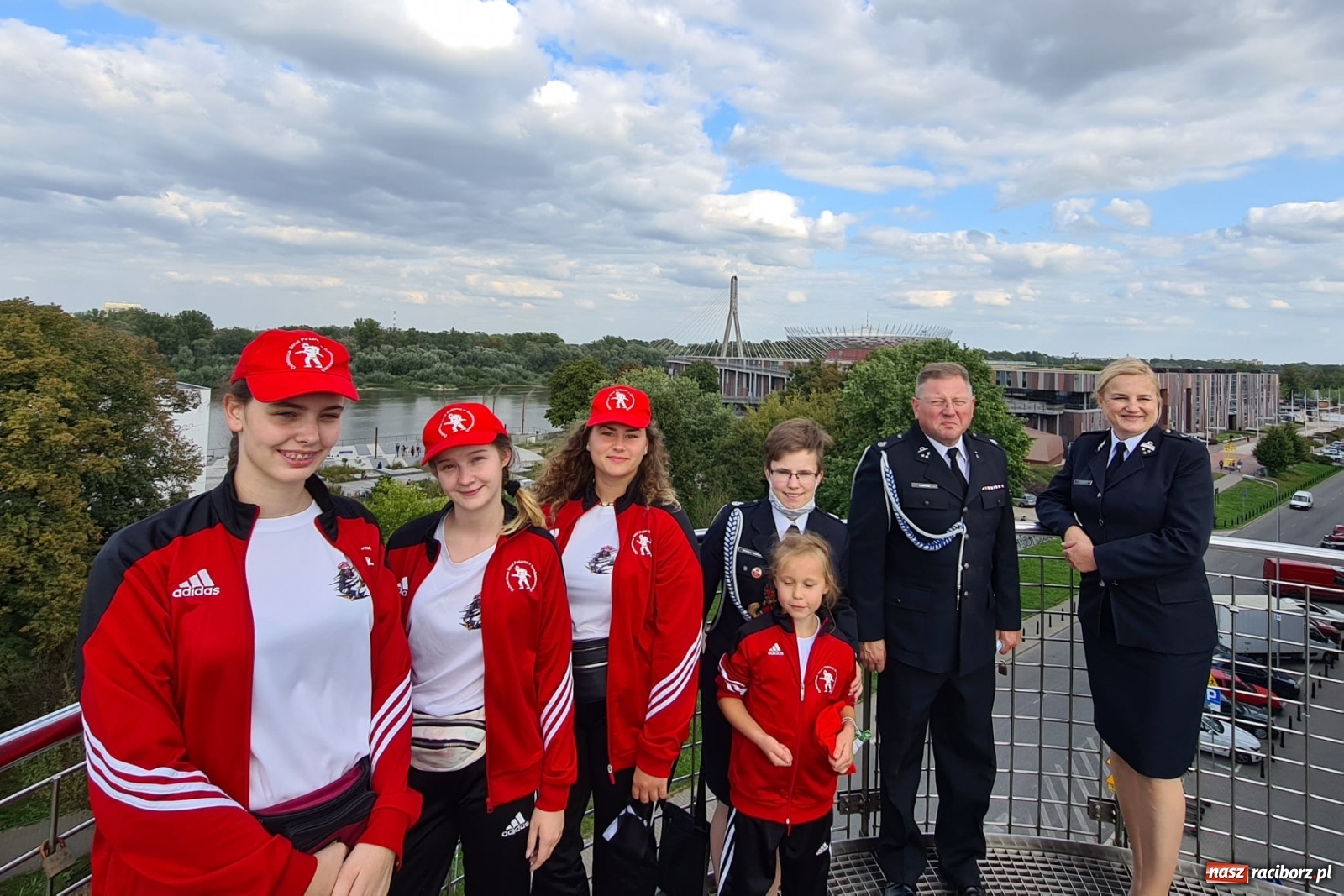 Zdjęcie w galerii na portalu naszraciborz.pl: Druhowie z Samborowic odebrali tytuł wyróżnionej MDP [FOTO] wiadomości z regionu