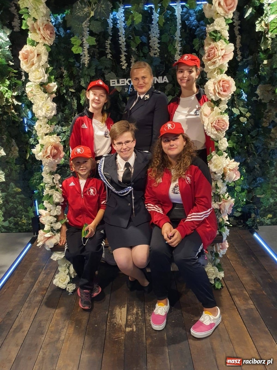 Zdjęcie w galerii na portalu naszraciborz.pl: Druhowie z Samborowic odebrali tytuł wyróżnionej MDP [FOTO] wiadomości z regionu