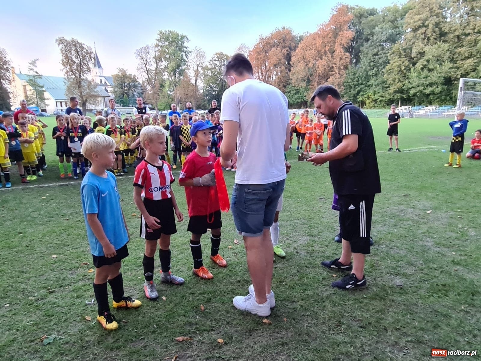 Zdjęcie w galerii na portalu naszraciborz.pl: Ogromny sukces piłkarzy z Górek Śląskich na Turnieju Smoka w Krakowie wiadomości z regionu