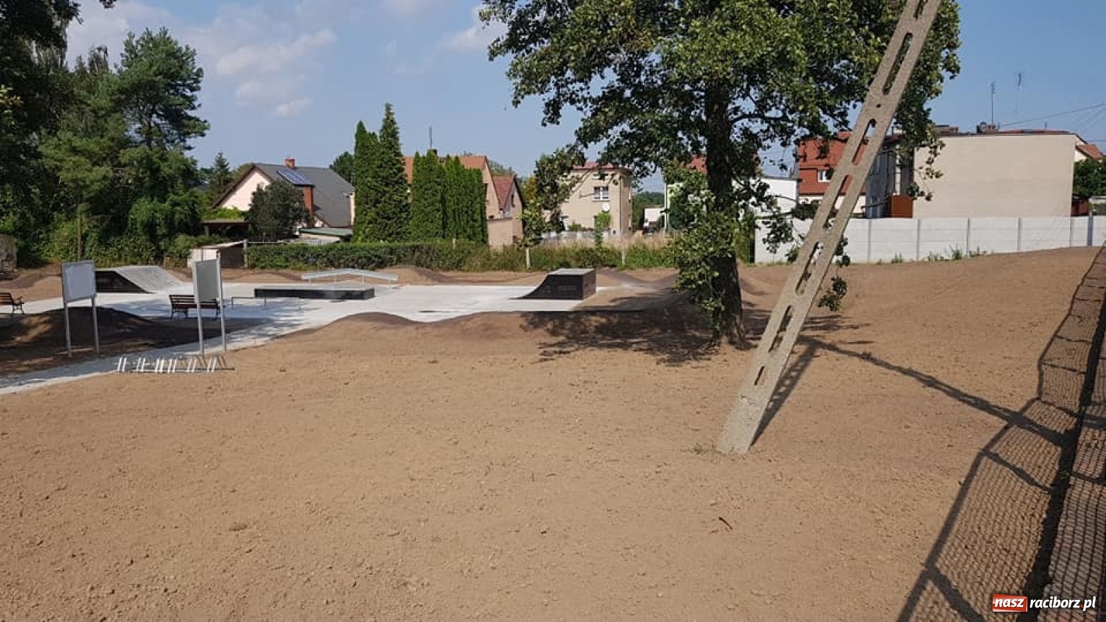 Zdjęcie w galerii na portalu naszraciborz.pl: Skatepark i pumptrack w Krzanowicach. Otwarcie już niebawem wiadomości z regionu