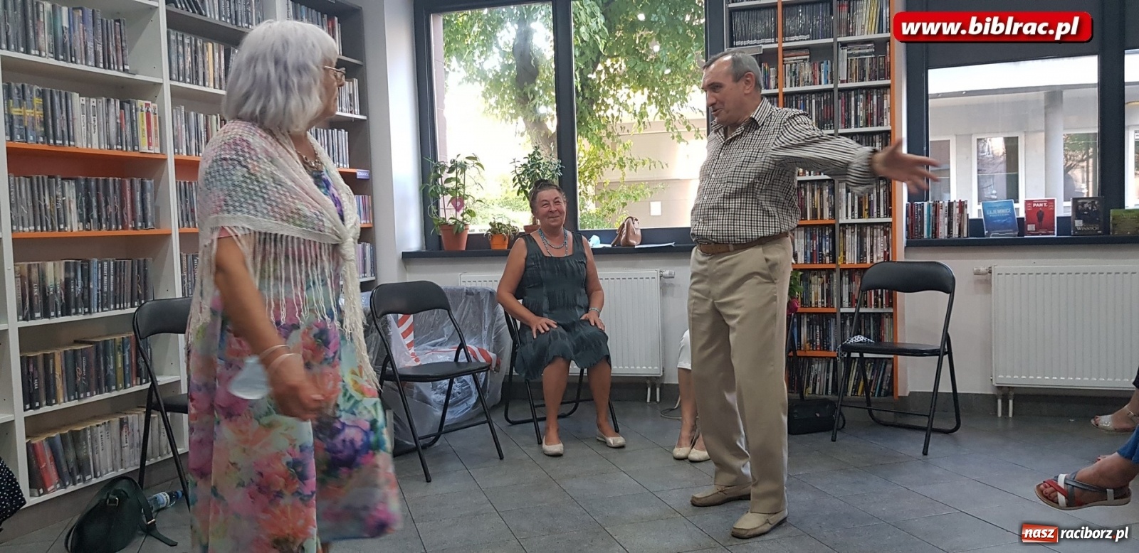 Zdjęcie w galerii na portalu naszraciborz.pl: Biblioteczne kluby na Ostrogu znów w akcji wiadomości z regionu