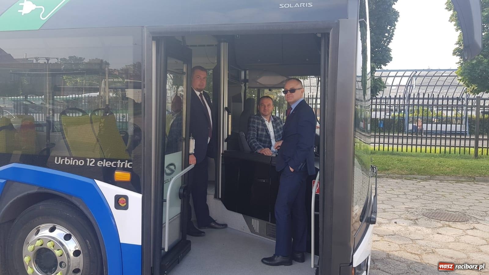 Zdjęcie w galerii na portalu naszraciborz.pl: Z Wenecji do Raciborza. Ebus Solarisa na testach w PKS-ie  wiadomości z regionu