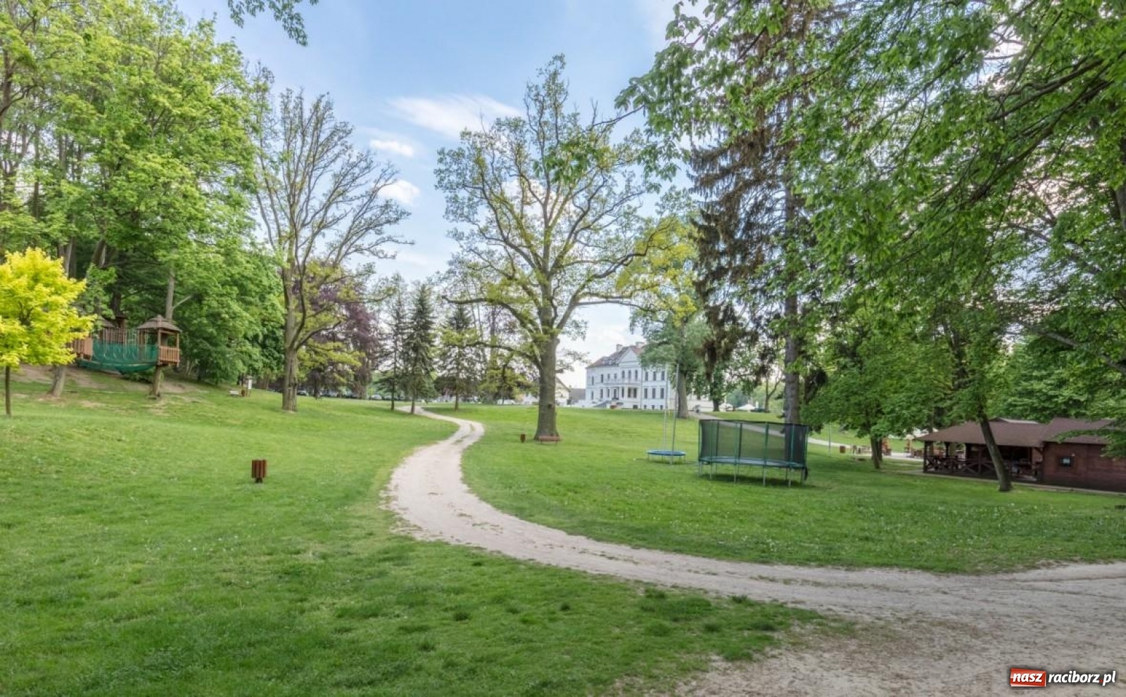 Zdjęcie w galerii na portalu naszraciborz.pl: Odpoczynek w Borach Tucholskich? Sprawdź ofertę Hanza Pałac! wiadomości z regionu