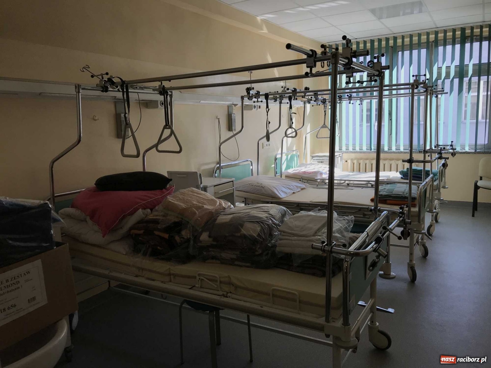 Zdjęcie w galerii na portalu naszraciborz.pl: Szpital w Raciborzu szykuje się na przyjęcia pacjentów niecovidowych. Najważniejsze informacje oraz WIDEO z przygotowanych sal wiadomości z regionu